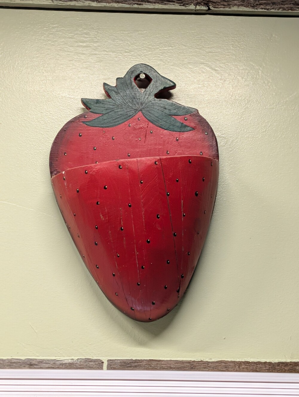 Red Strawberry Wall Pocket Décor - Brand